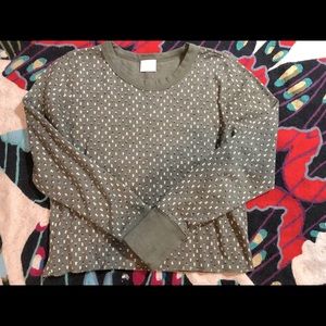 ABOUND cropped henley floral print long sleeve shirt.